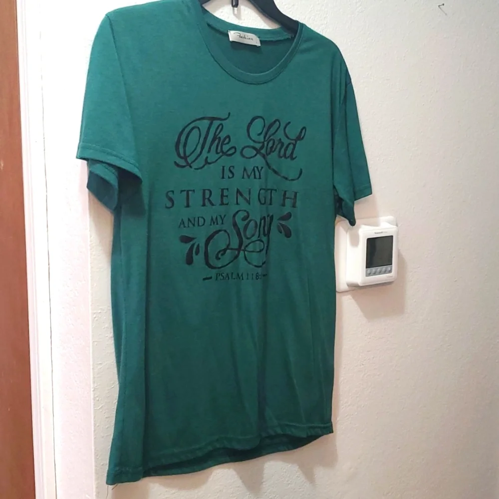 Shirt - Picture 1 of 4